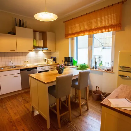 Weingut Peter Barzen 3* Reil